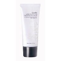 Glamorous Beaute UV Defense Revitalizing Cream SPF 50 PA+++