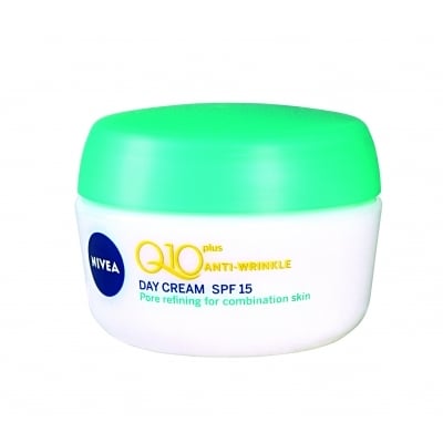 Q10 Plus Anti-Wrinkle Light Day Care SPF15 抗皺修護日霜 Image