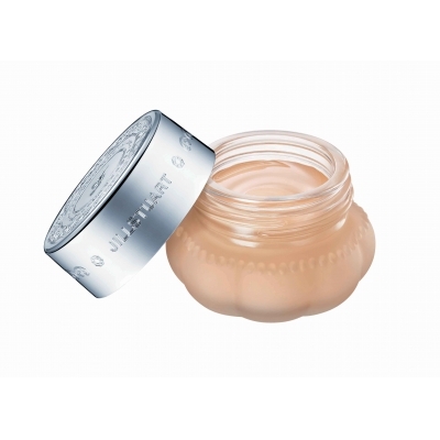 Moist Silk Jelly Foundation SPF20 PA++
