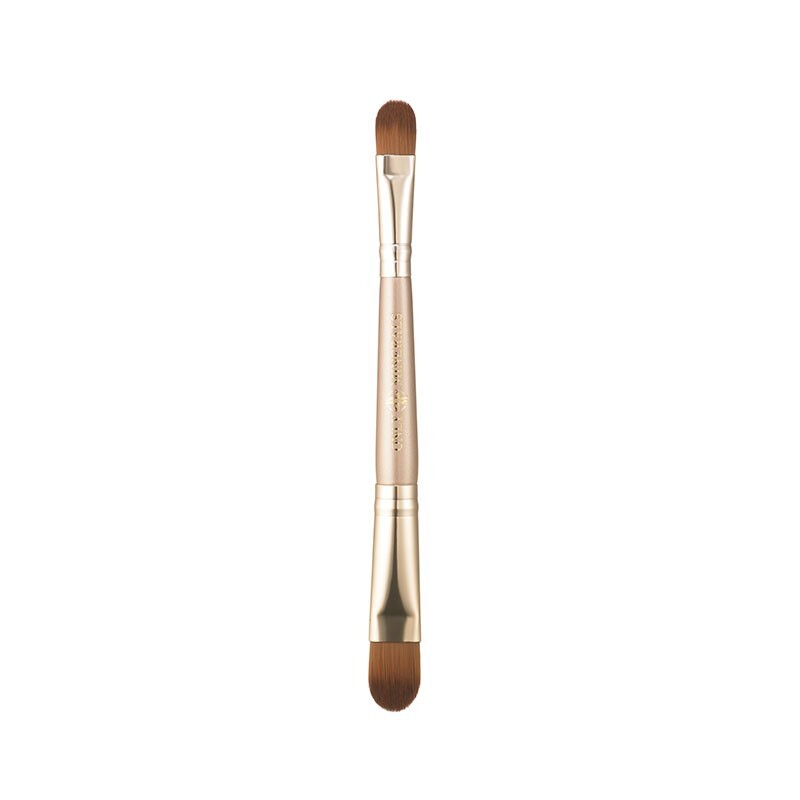 Double-ended eyeshadow brush