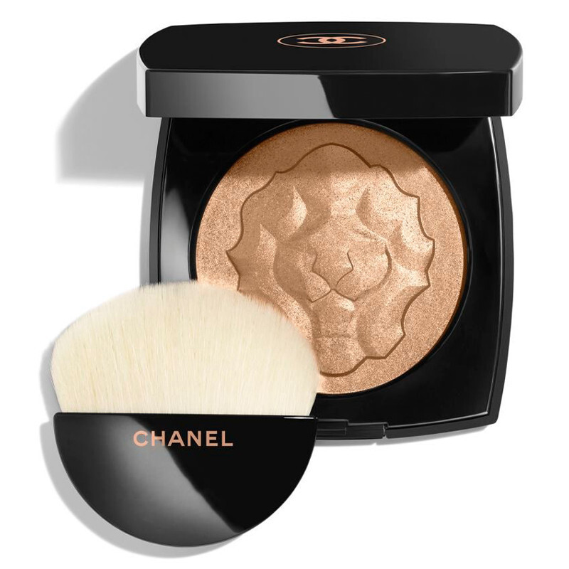 Le Lion De Chanel Illuminating Powder (Collection Libre 2018) 限量獅子浮雕光感蜜粉餅 Image