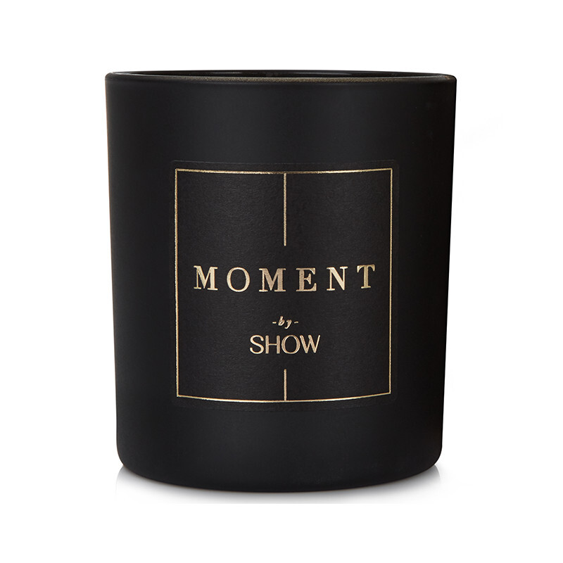 Moment by SHOW