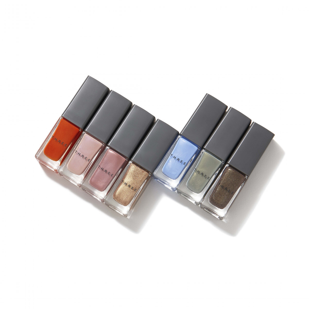 NAIL POLISH