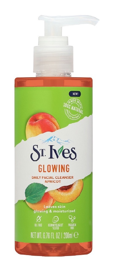 Glowing Daily Apricot Facial Cleanser