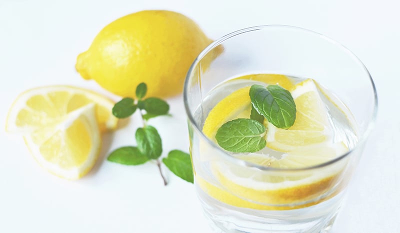 water-drink-fresh-lemons_2