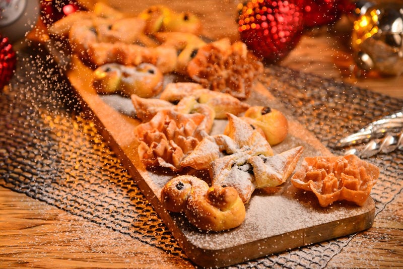 traditional-nordic-christmas-pastries