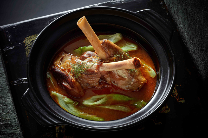 braised-lamb-shank-with-preserved-bean-curd-1