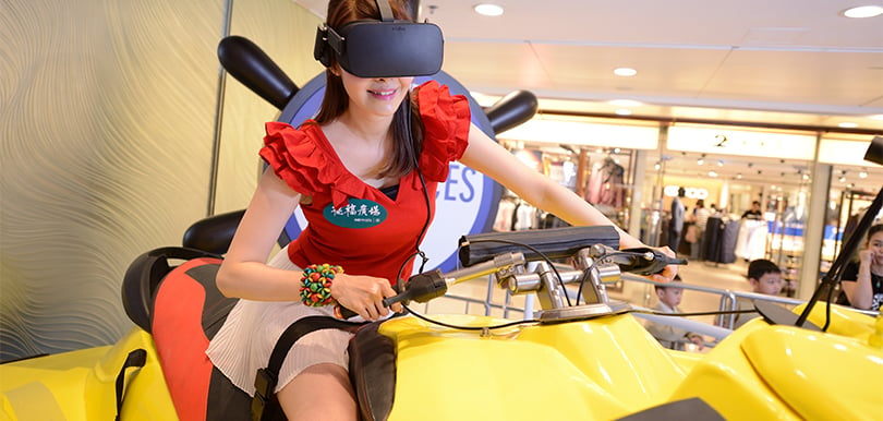 殺人鯨到九龍灣一「游」？商場潮玩VR、AR有幾真！？
