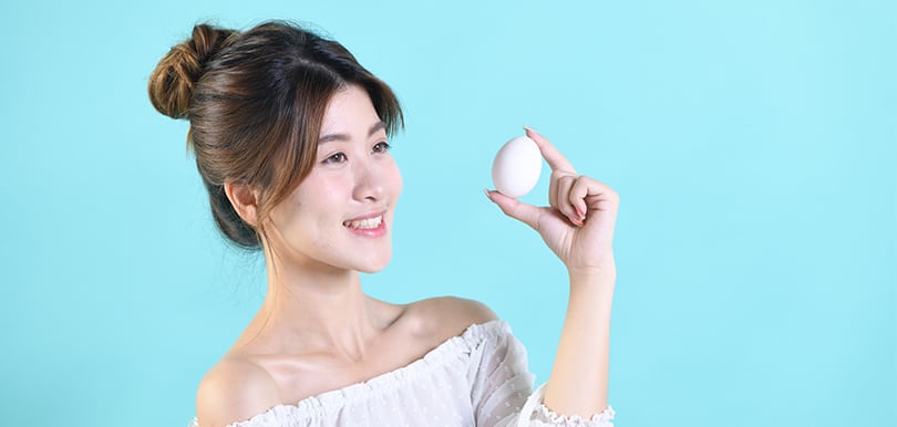 日系女生大推！小編實測日本大熱Clinique「1+1美白精華」，教你 養出白滑「蛋白肌」！