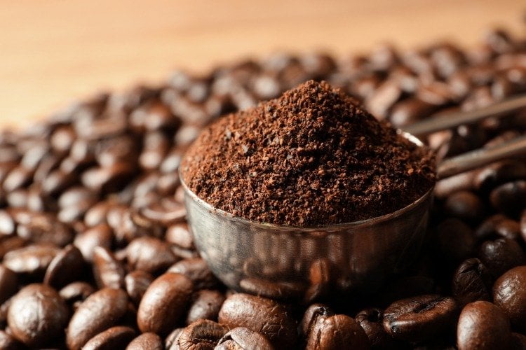 曬乾的茶葉或用過的咖啡渣也有防潮作用