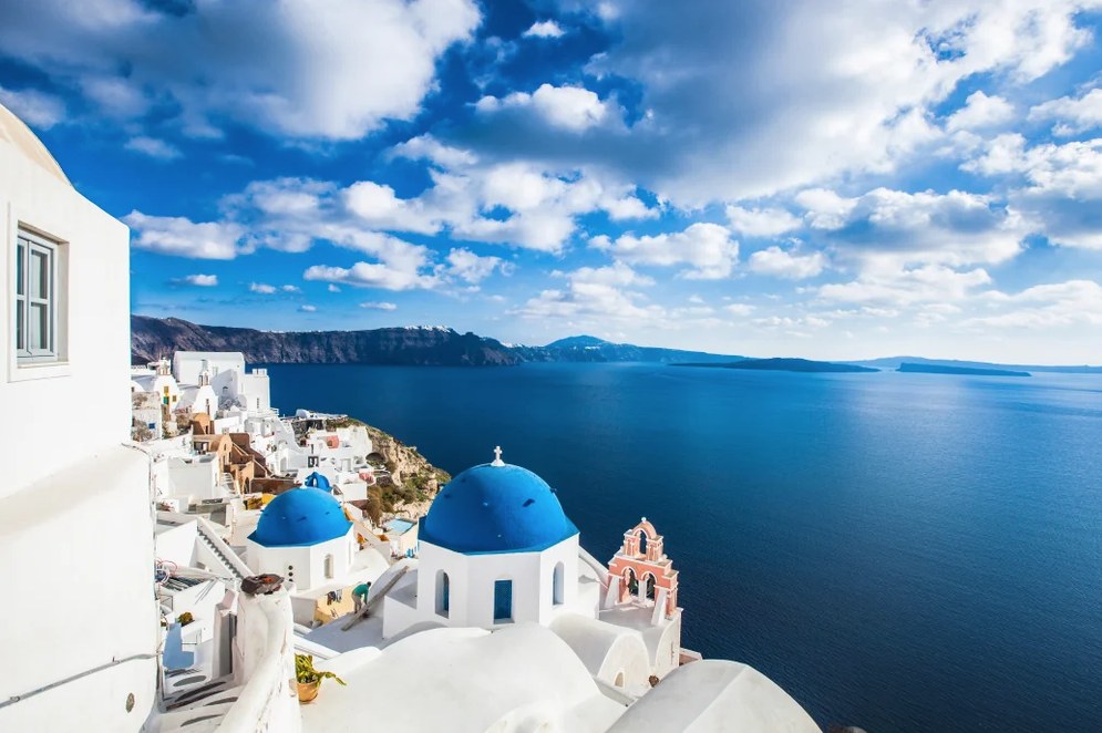 希臘是受歡迎的旅遊地之一