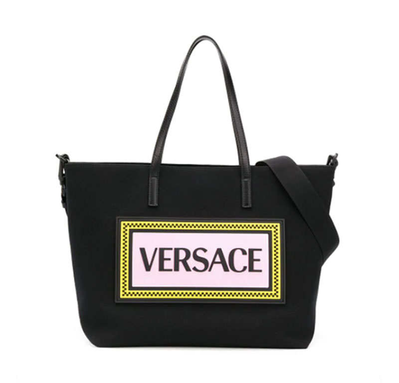 Young Versace 品牌標誌媽媽袋（原價 HK$6,415, 75折 HK$4,811） 