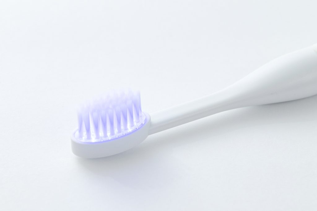 E：FLASH藍光LED美白潔齒電動牙刷