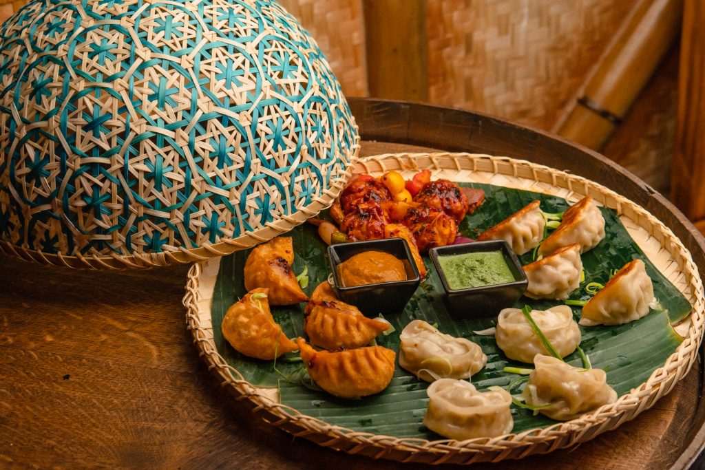 104405-104405-Momo-Platter-%E9%A5%83%E9%A5%83%E6%8B%BC%E7%9B%A4-HK168-1-1024x683.jpg