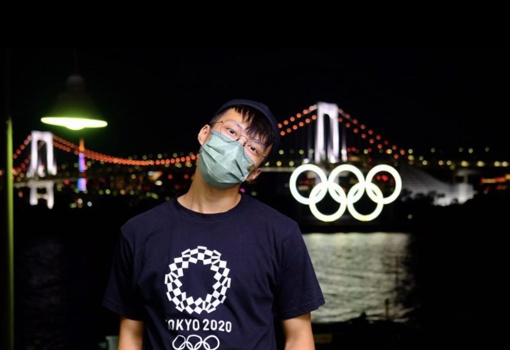 吳業坤代表TVB直擊奧運盛況，主要負責採訪幕後花絮。