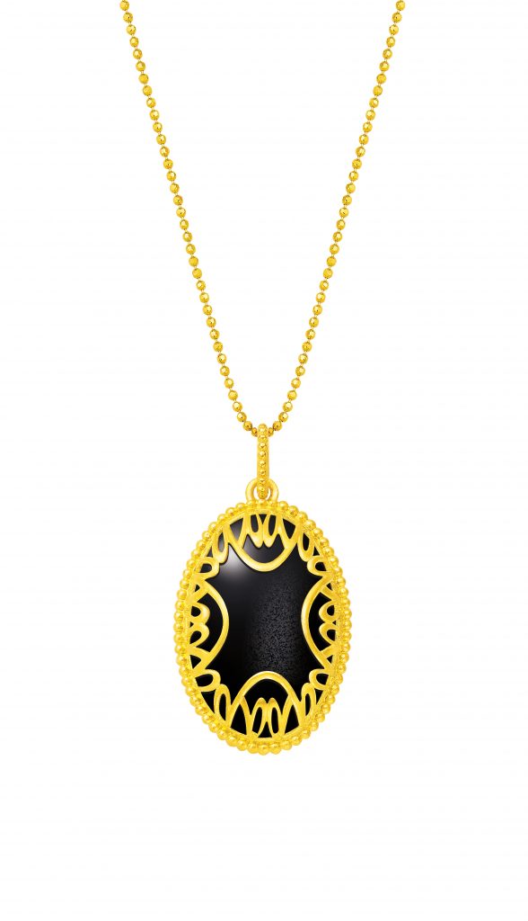 justgold「黑金閃曜」足金鑲嵌金曜石吊墜HK$4,120