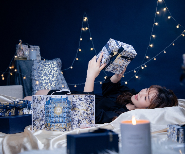 走進Dior夢幻妝品世界！絕不能錯過的高顏值聖誕限定禮盒