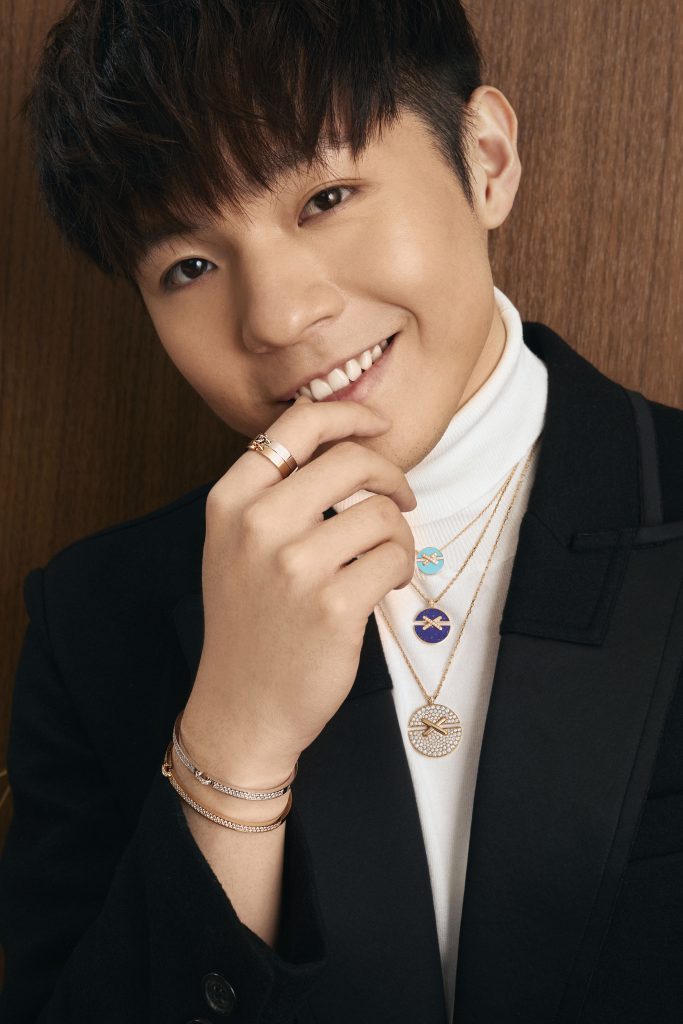 374514-374514-Chaumet_Ian-Chan_1-683x1024.jpeg