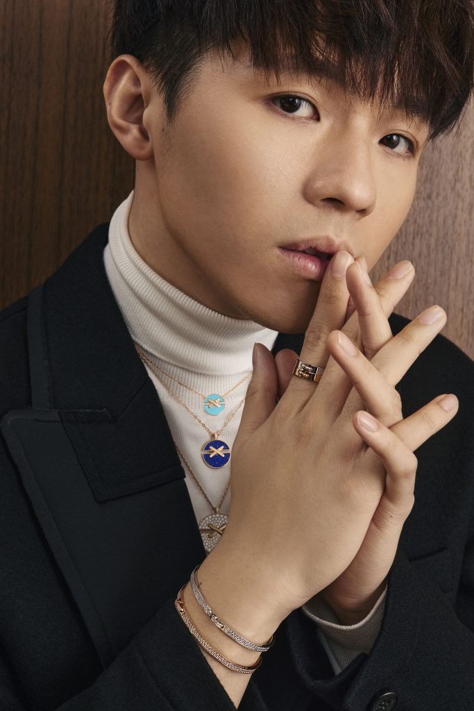 464514-464514-Chaumet_Ian-Chan_2-683x1024.jpeg