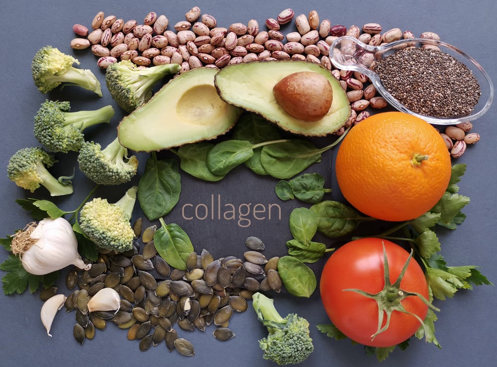南瓜籽、開心果、黑豆、花生、牛油果等都含有用來製造膠原蛋白的主要氨基酸。