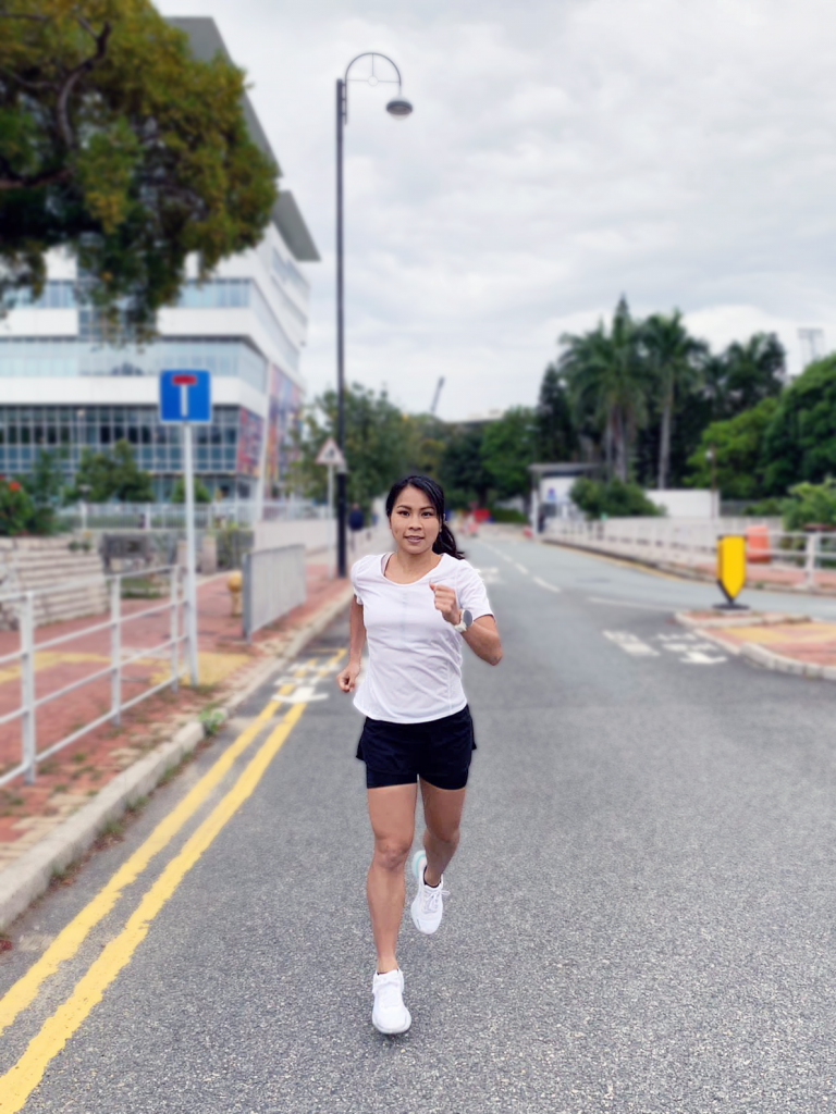 姚潔貞Christy Yiu，作為香港女子田徑運動員，亦是香港女子馬拉松紀錄保持者。