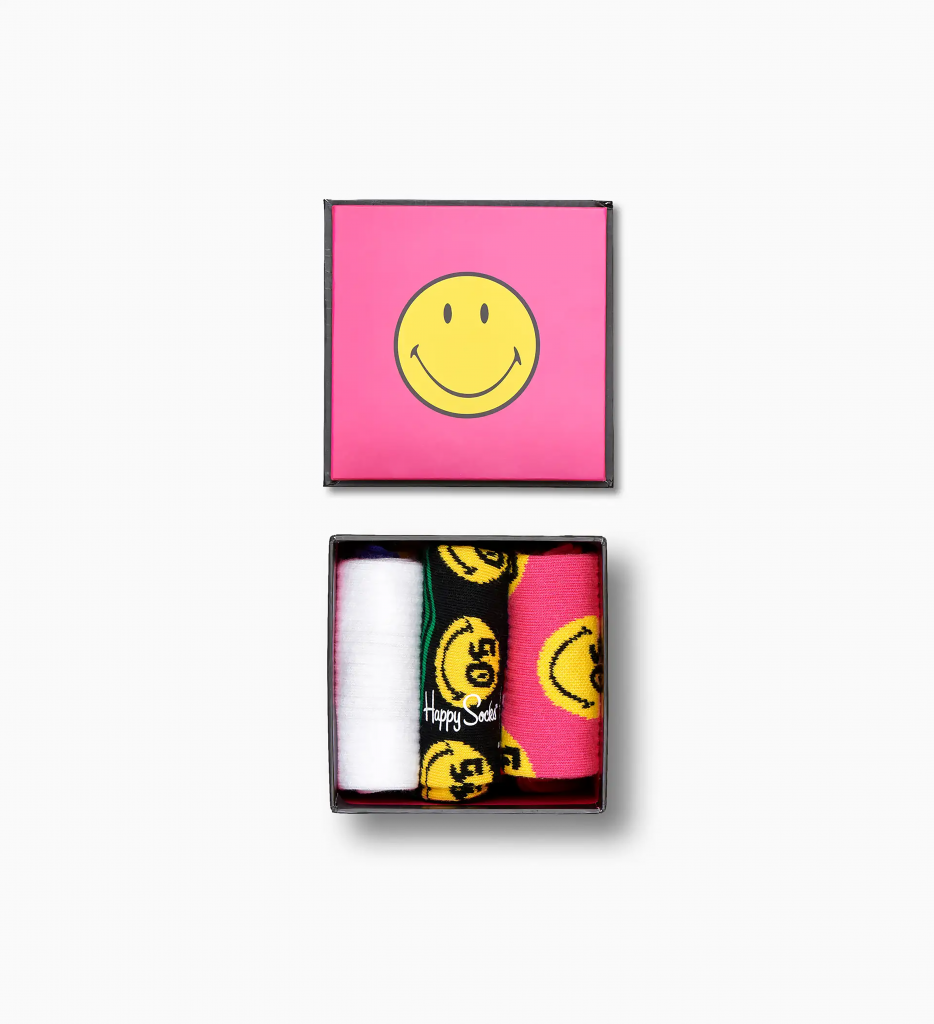 獨家 Smiley 50 周年紀念商品繪畫出夏日歡樂時光
