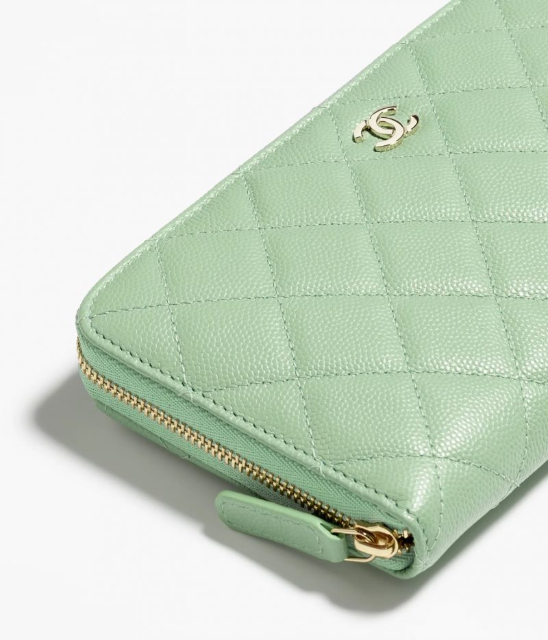 CHANEL 雙色迷你垂蓋手袋 HK$36,300