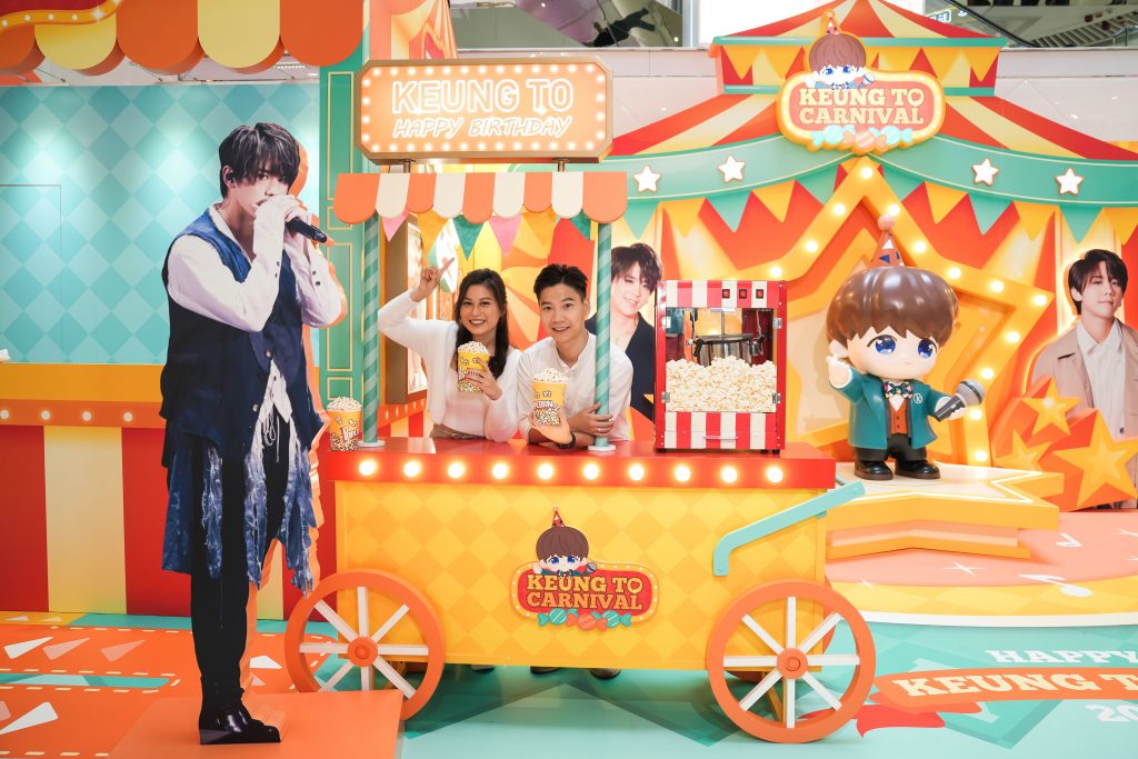 爆紅爆谷小食車