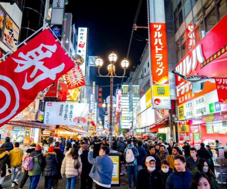 日本地震｜照原定計劃出發日本必睇！ 旅客8大應對地震自救貼士：住大品牌酒店、手機要開XX！預防停電必備2件東西