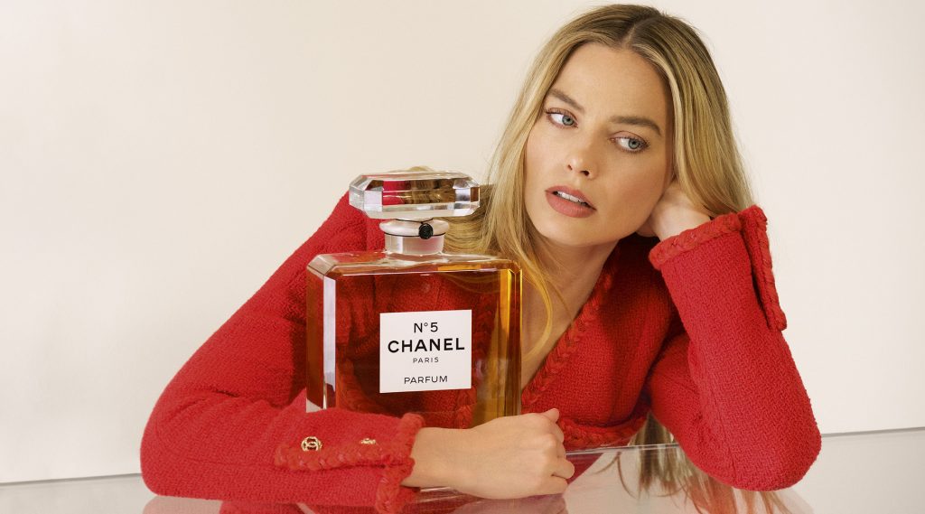 Chanel N5 香水 故事 shebrands