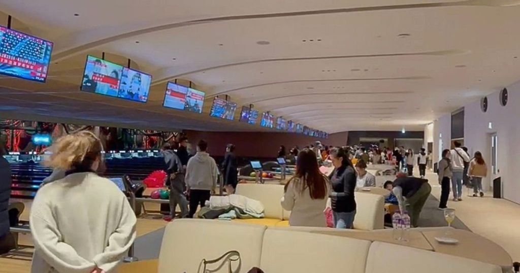 啟德體育園保齡球館