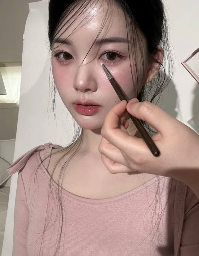 定妝噴霧 正確使用 隱藏用法