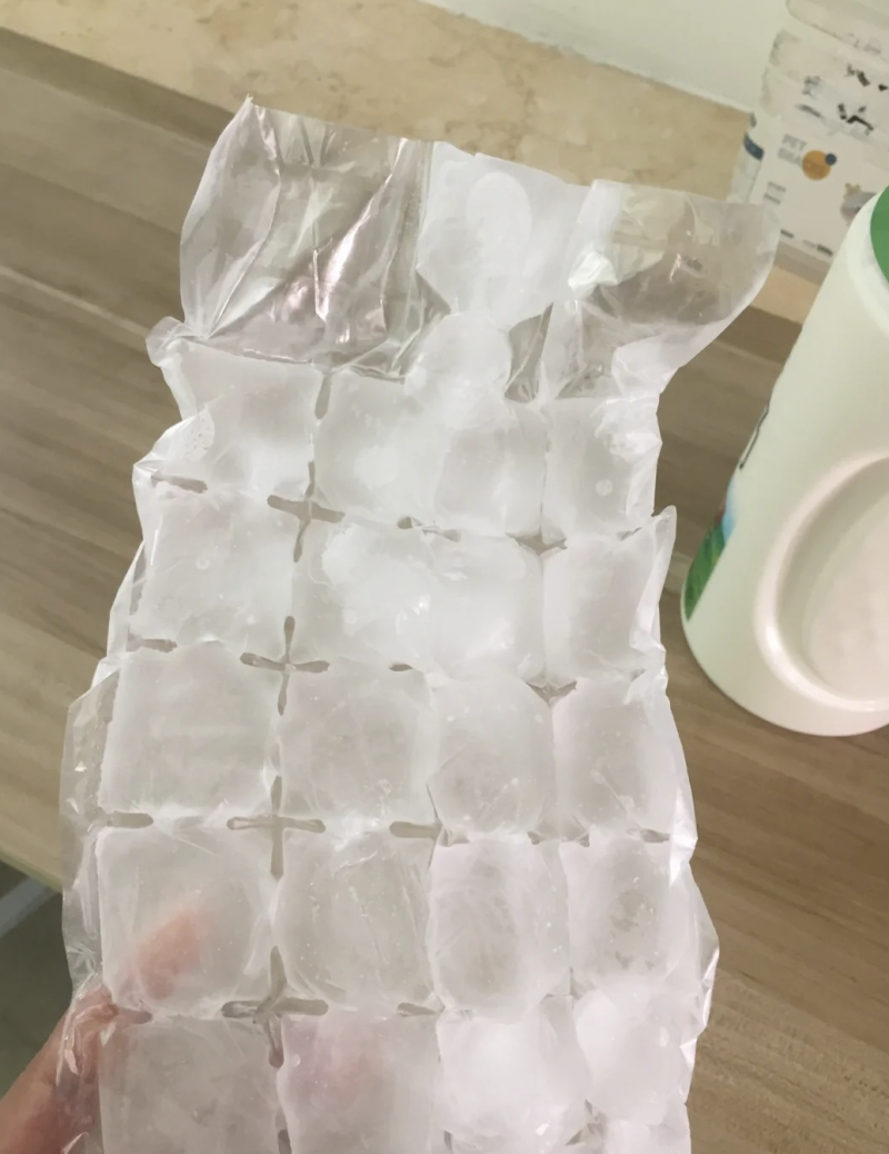 新鞋刮腳-磨腳-腳痛-小松菜奈