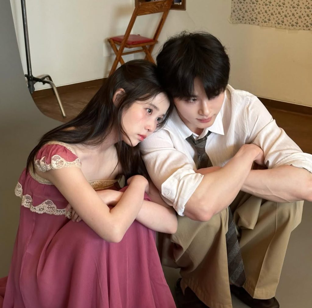 IU 21世紀大君夫人 IU妝容