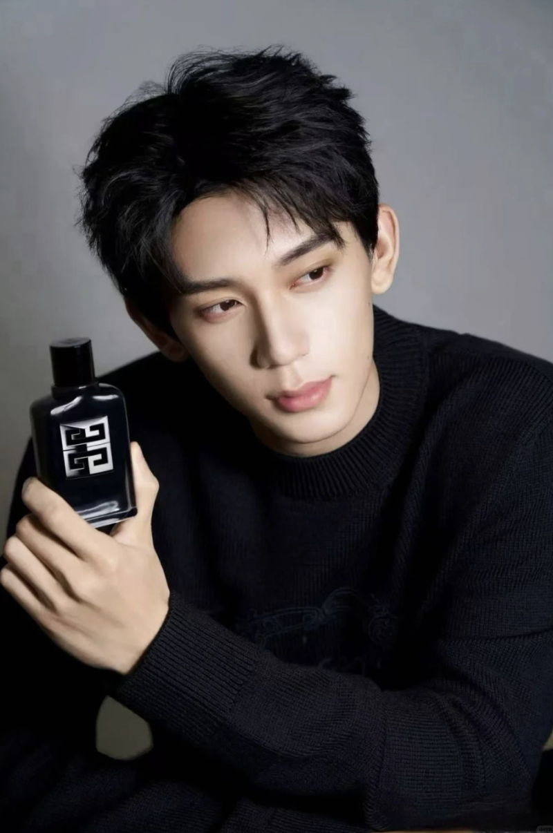 逐玉-香水-男神 張凌赫-鄧凱-林沐然-李卿-任豪