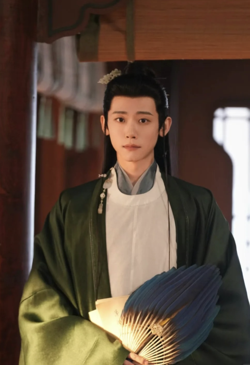 逐玉-香水-男神 張凌赫-鄧凱-林沐然-李卿-任豪