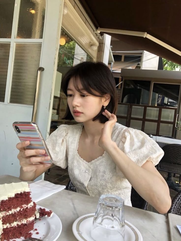 短髮 許路兒 臉型特徵