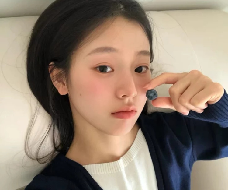 急凍藍莓護膚力比新鮮還強？3款保養控最愛的低卡美肌吃法 每日黃金攝取量是多少？