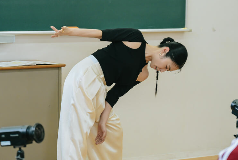 下顎線 提拉 抗老 法令紋