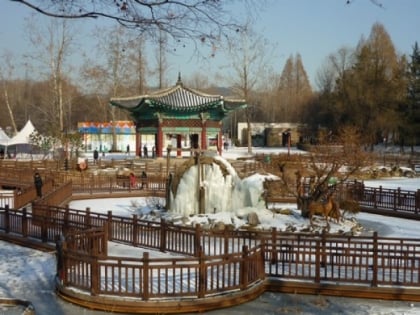 冬季下的首爾免費動物園