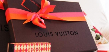 親民 or 奢華？選 Xmas 禮物 Louis Vuitton 就足夠！