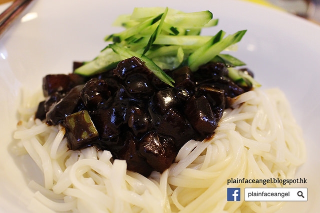 自己做 ‧ 韓式炸醬麵 (Jjajangmyeon 짜장면)