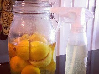 自製檸檬醋清潔液