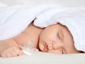 給寶寶養成自然入睡法