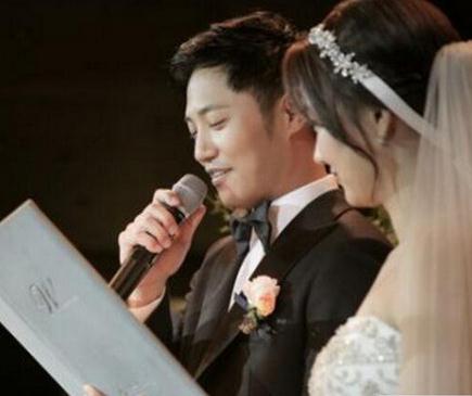 晉久 老婆
