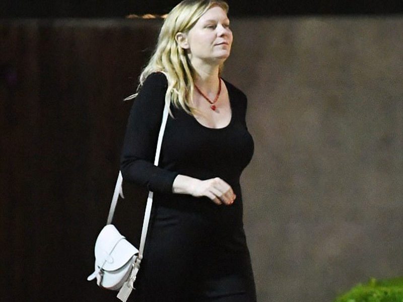 Kirsten Dunst 孕婦造型亮相證有喜