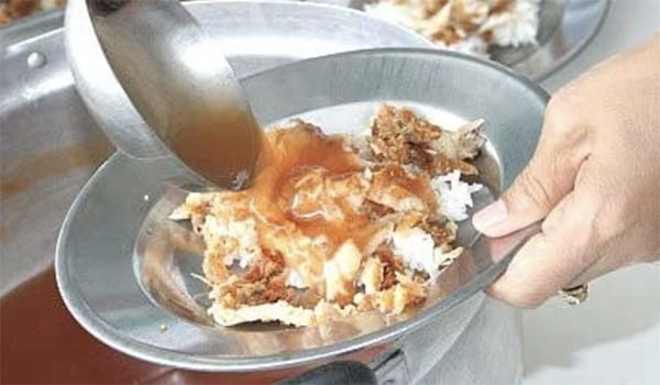 全城熱話 香港小學生「廿蚊飯」難食惹爭議 外國孩子午飯吃甚麼？