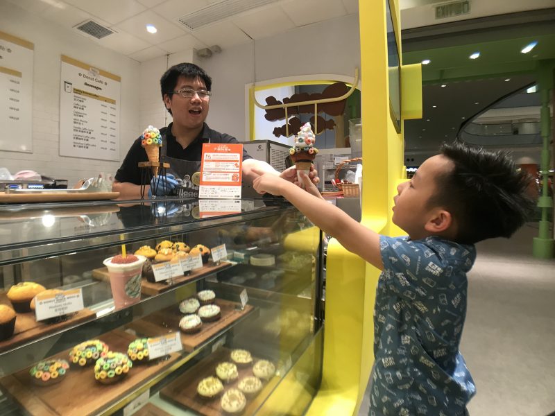 Donut Village全面開幕，齊齊睇下有咩玩？