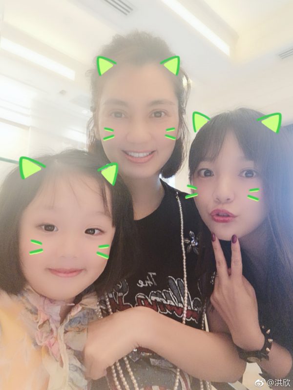 洪欣張丹峰鬧婚姻危機其實係為仔仔入行鋪路