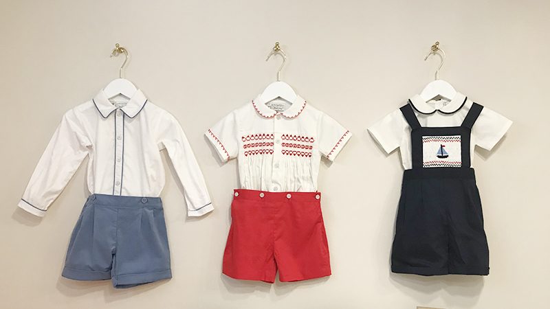 英國Rachel Riley男童服裝（、、） (左) Cord Short and Shirt Set $690 (中) Smocked Set (Red) $890, (右) Sailboat Smocked Dungarees $850 & Peter Pan Collar Body $$550 (All as worn on Prince George)